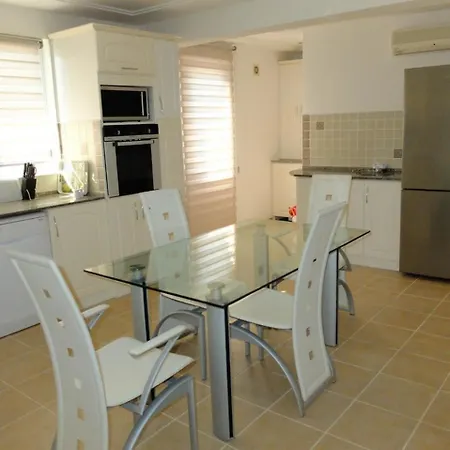 Villa Yaniklar - Buketi